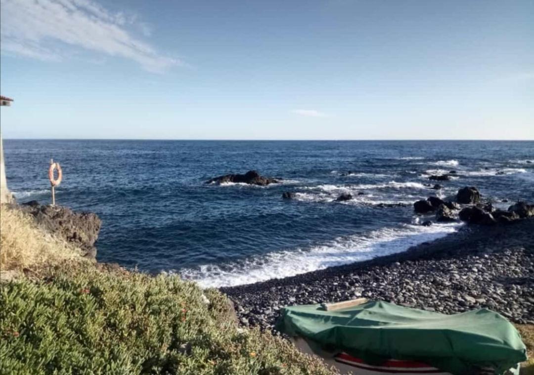 Blue Sea. Tony Frias. Las Eras. Arico - Tenerife. Arico el Nuevo Exteriér fotografie